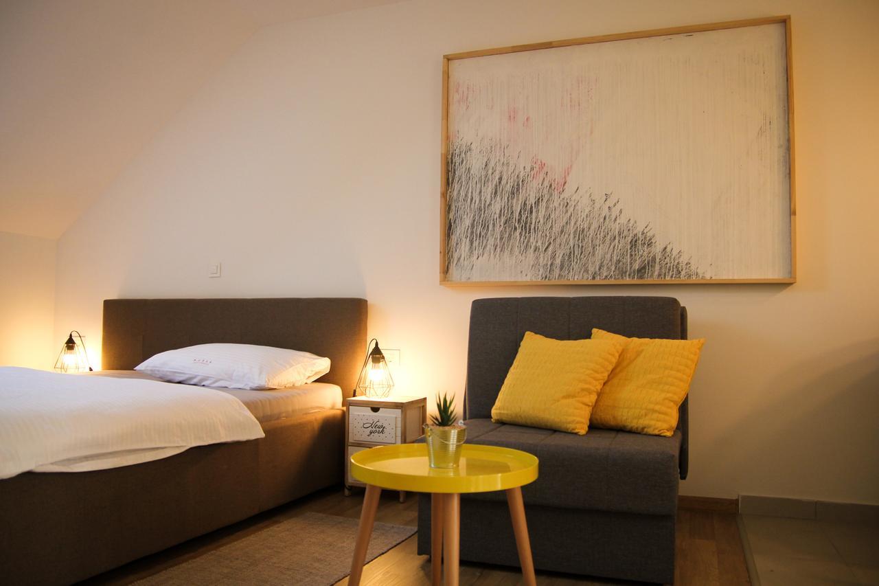 Apartmani Mursa Осиек Экстерьер фото