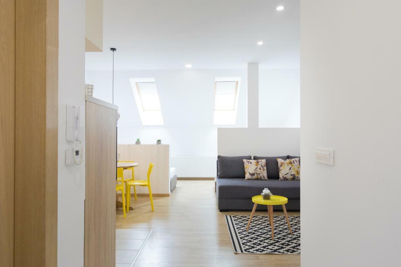 Apartmani Mursa Осиек Экстерьер фото